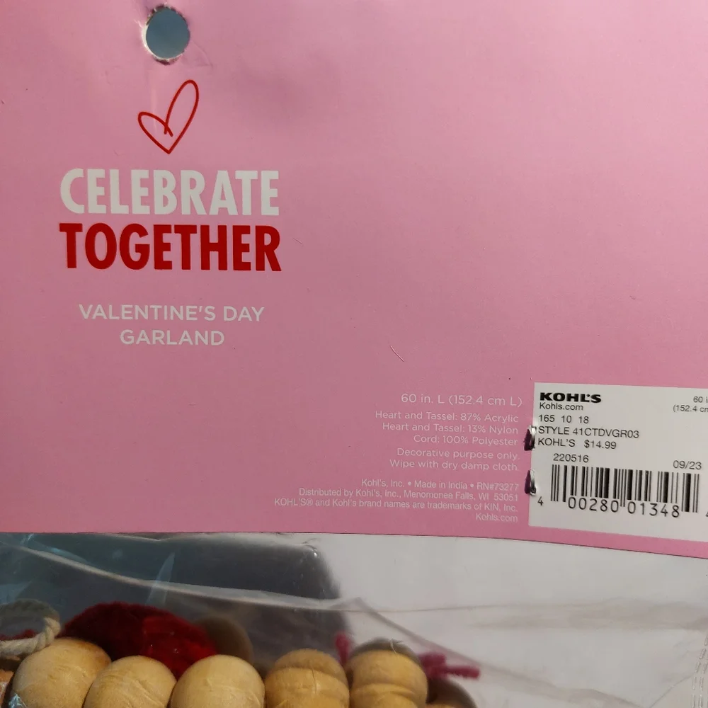 Celebrate Together Valentine's Day Wooden Bead Garland Tasseled NEW